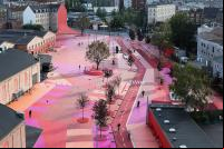 Superkilen é um parque situado no bairro de Nørrebro, em Copenhague. A região é lar de mais de 50 nacionalidades diferentes e o parque traz elementos de diferentes países.