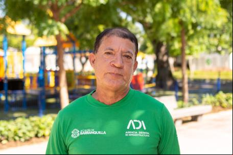 retrato de Ricardo Antonio Cueto Gonzalez, guarda de parque