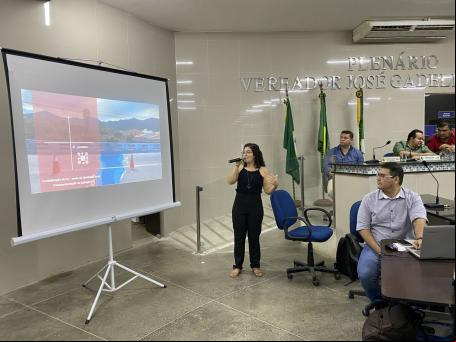 equipe de maranguape apresenta projeto na câmara dos vereadores