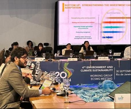 rogger barreiros em apresentação no gt sustentabilidade do g20