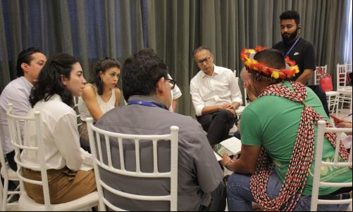 especialistas discutem durante conferência de bioeconomia em Belém