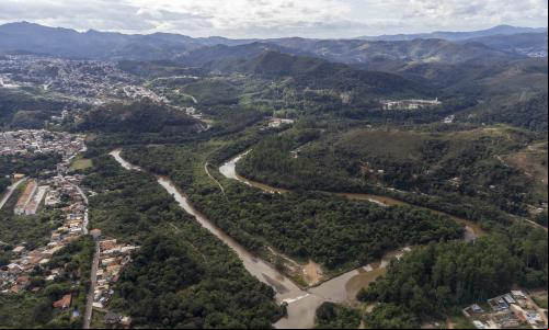 Florestas ao redor da Estação de Tratamento de Água Rio das Velhas, em Minas Gerais