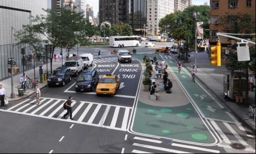 broadway, em nova york, com calçadas estendidas para maior segurança dos pedestres